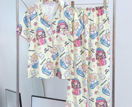Bộ pijama tay ngắn quần dài chất lụa họa tiết dễ thương trẻ trung 